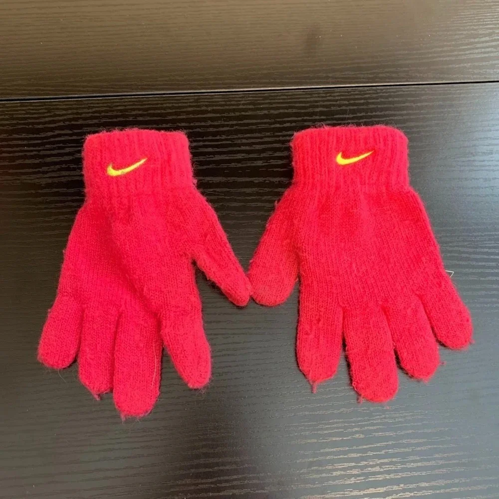 Nike Youth Swoosh Knit Pom‎ Beanie Hat & Gloves Set Neon Pink/Green Girls